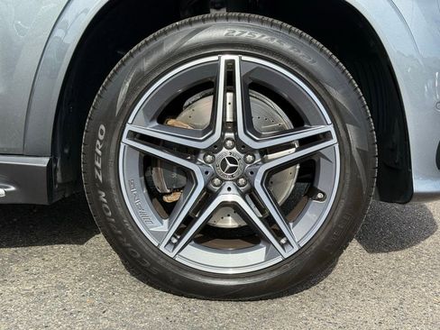 Certified 2026 Mercedes-Benz GLS 450 4MATIC image 16