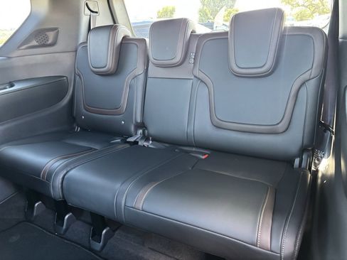New 2026 Nissan Armada SL w/ Captain's Chari Seat Package image 21