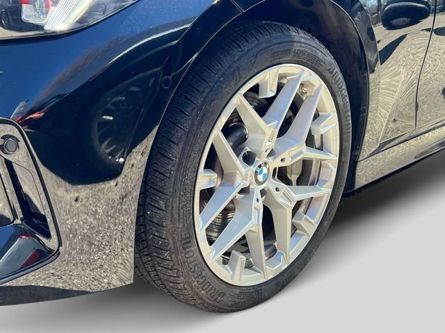 Used 2025 BMW 330i xDrive Sedan AWD/4WD image 10