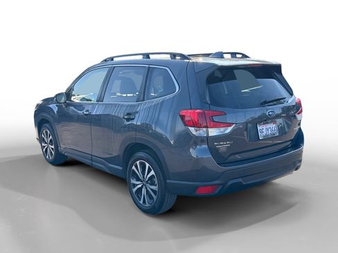 Certified 2023 Subaru Forester Limited image 3