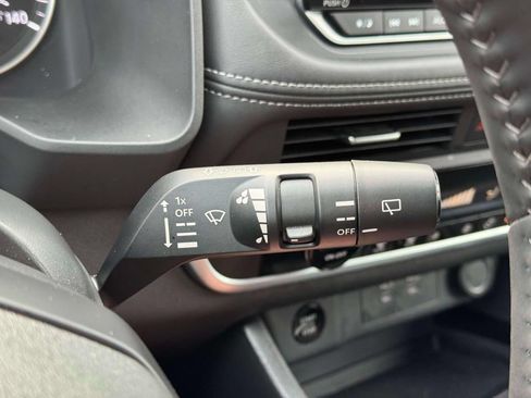 Certified 2026 Nissan Rogue SV AWD/4WD image 24