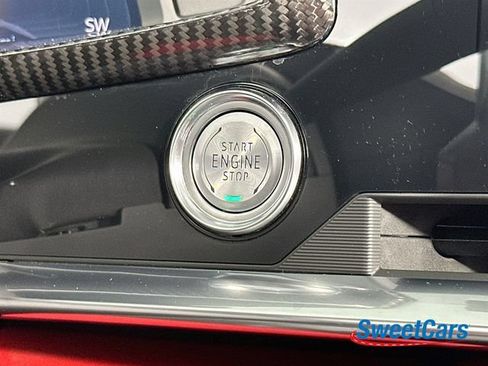 Used 2022 Chevrolet Corvette Stingray Premium Conv w/ Z51 Performance Package RWD image 36