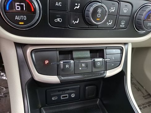 Certified 2022 GMC Terrain Denali AWD/4WD image 15