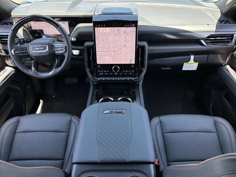 New 2026 GMC Yukon XL AT4 w/ AT4 Premium Plus Package AWD/4WD image 21