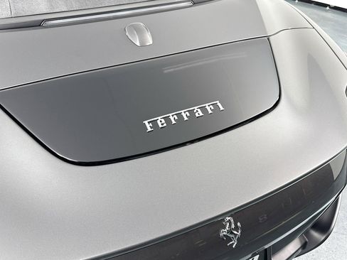 Used 2025 Ferrari Roma Spider RWD image 59