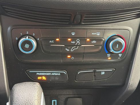 Used 2017 Ford Escape S image 27