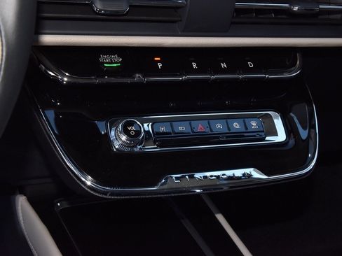 New 2026 Lincoln Corsair Reserve image 29