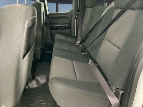 Used 2013 GMC Sierra 2500 SLE w/ SLE Preferred Package AWD/4WD image 17