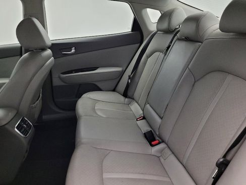 Used 2016 Kia Optima EX w/ Premium Package image 18
