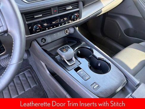 Certified 2025 Nissan Rogue SV w/ SV Premium Package image 16