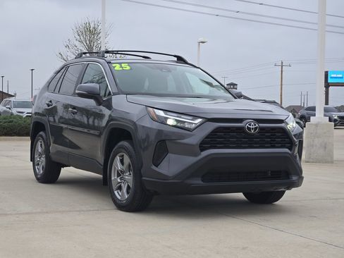 Certified 2025 Toyota RAV4 XLE w/ Convenience Package image 3