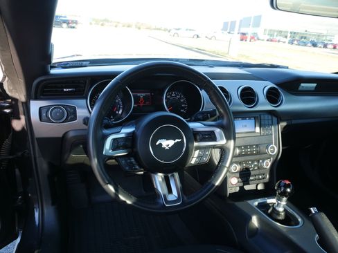 Used 2022 Ford Mustang GT image 20