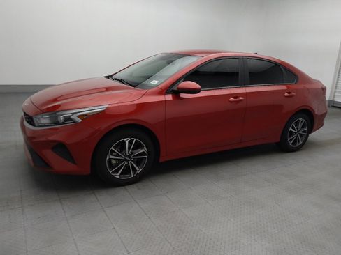 Used 2024 Kia Forte LXS FWD image 2