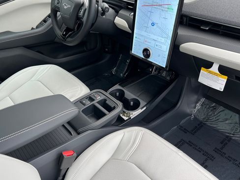 New 2025 Ford Mustang Mach-E Premium image 15