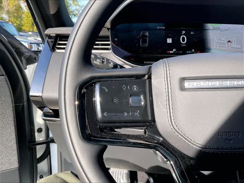 New 2026 Land Rover Range Rover Sport Dynamic SE image 17