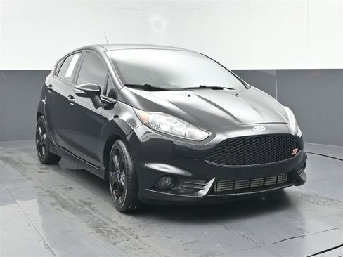 Used 2016 Ford Fiesta ST image 1