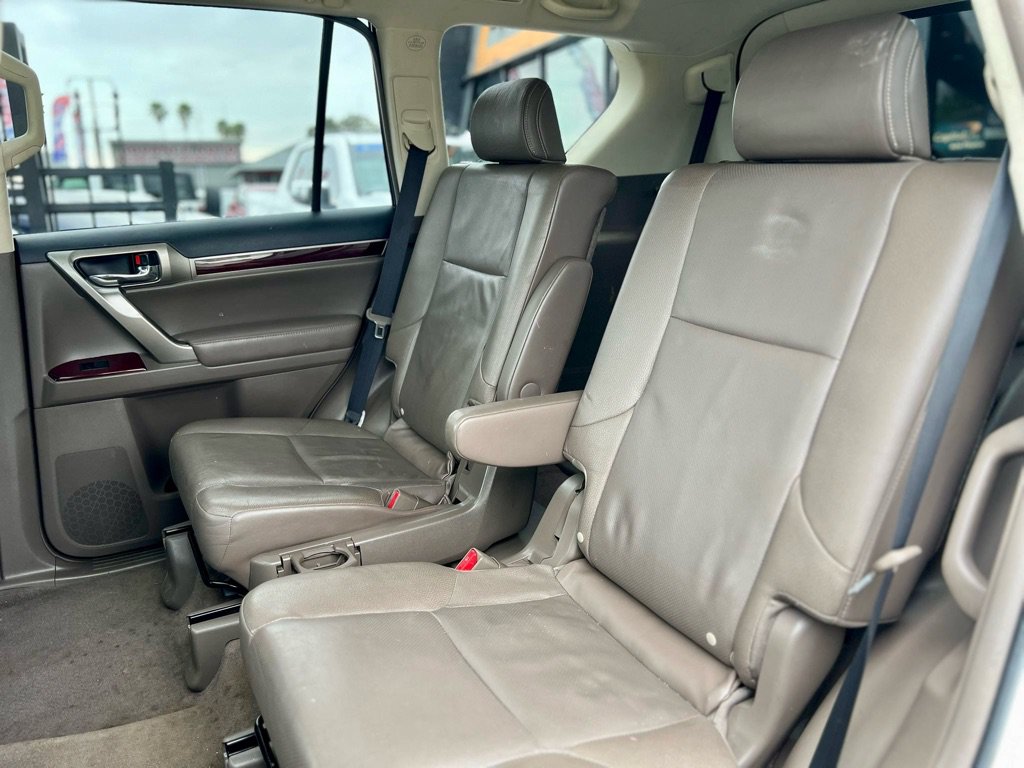 Used 2017 Lexus GX 460 Premium AWD/4WD image 16