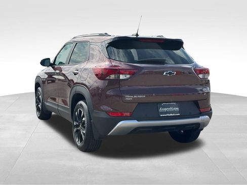 Used 2022 Chevrolet TrailBlazer LT w/ Sun and Liftgate Package image 7