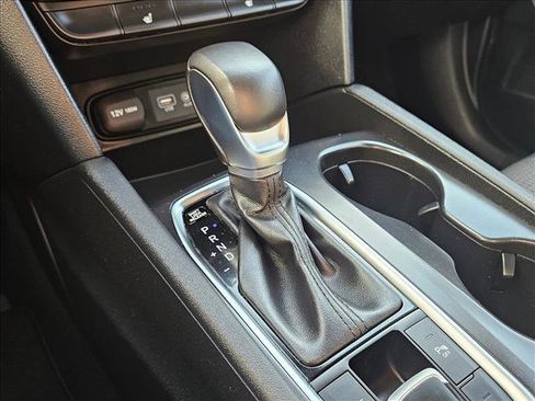 Used 2019 Hyundai Santa Fe SEL image 28