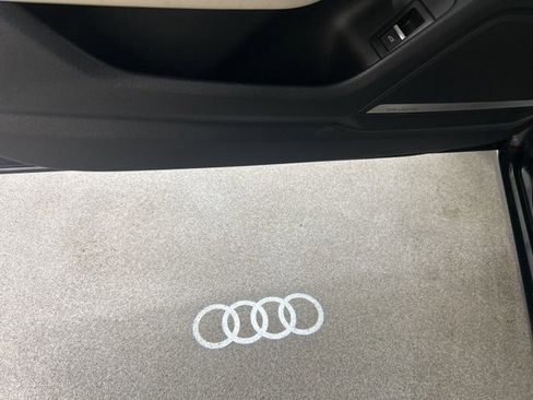 Used 2023 Audi A6 Premium Plus w/ Premium Plus Package image 10