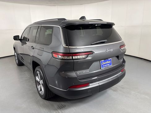 Used 2021 Jeep Grand Cherokee L Limited w/ Luxury Tech Group II AWD/4WD image 6