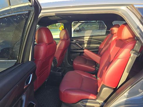 Used 2023 MAZDA CX-9 Carbon Edition image 6