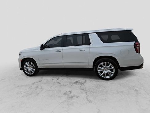 Used 2021 Chevrolet Suburban High Country image 5