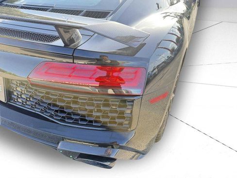 Used 2021 Audi R8 V10 performance image 15