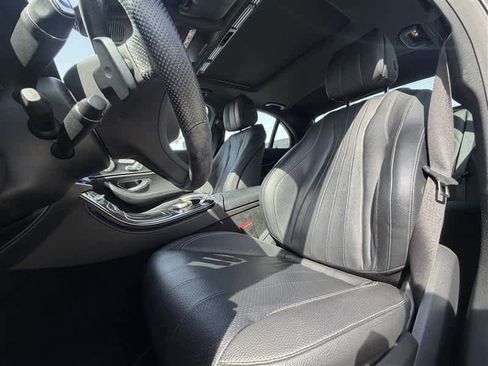 Used 2017 Mercedes-Benz E 300 image 7