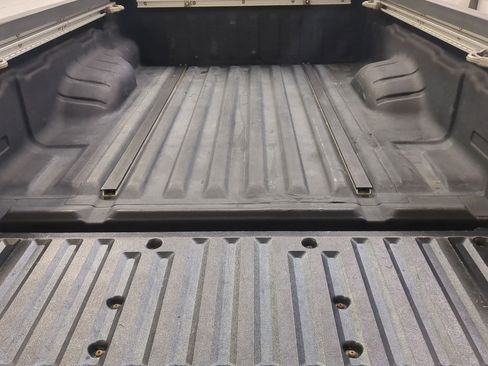 Used 2007 Nissan Frontier LE image 19