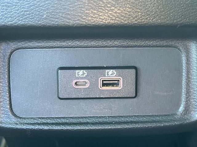 Used 2023 Nissan Maxima SR w/ Sport Mat Group FWD image 15