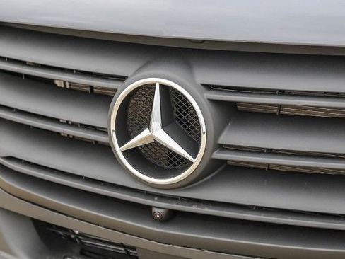 New 2025 Mercedes-Benz Sprinter 2500 image 8
