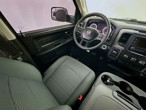 Used 2020 RAM 1500 Tradesman w/ Popular Equipment Group AWD/4WD image 9