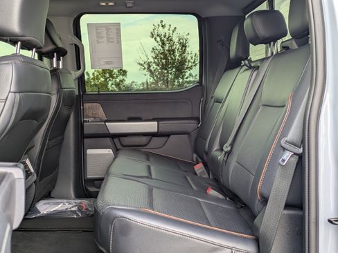 Used 2025 Ford F350 Lariat w/ Lariat Ultimate Package image 19