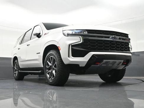 Used 2022 Chevrolet Tahoe Z71 w/ Z71 Off-Road Package AWD/4WD image 27