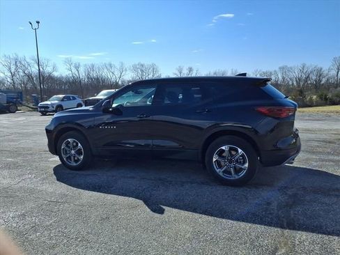 Used 2025 Chevrolet Blazer LT image 29