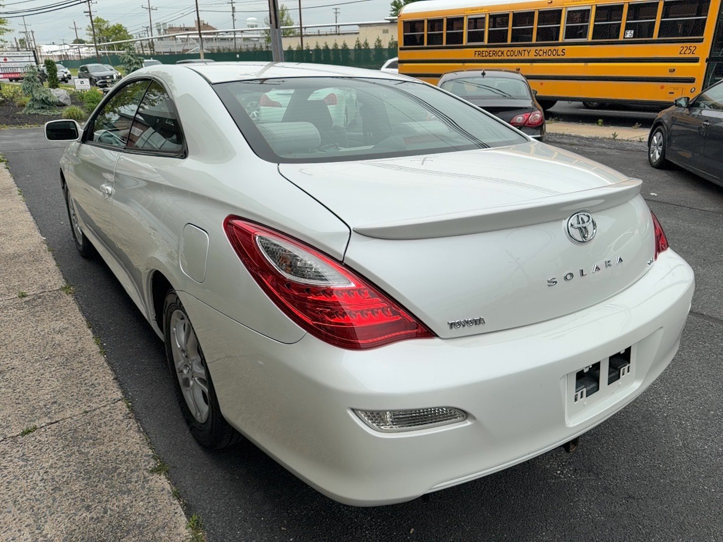 Used 2007 Toyota Solara SE FWD image 4