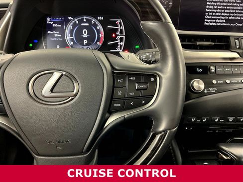 Used 2021 Lexus ES 350 w/ Accessory Package FWD image 12