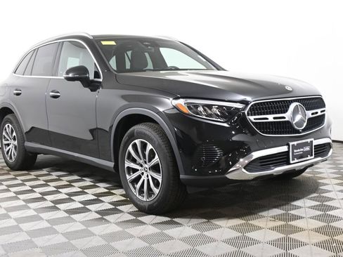 Used 2026 Mercedes-Benz GLC 300 4MATIC image 9