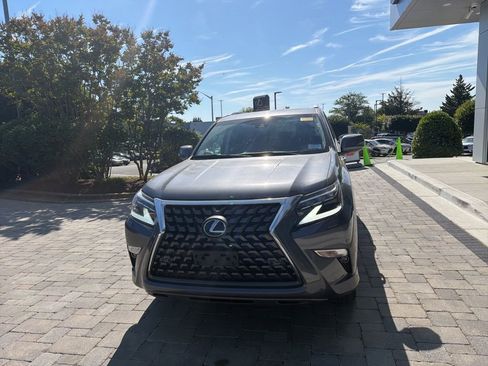 Certified 2023 Lexus GX 460 Premium w/ Premium Package AWD/4WD image 2