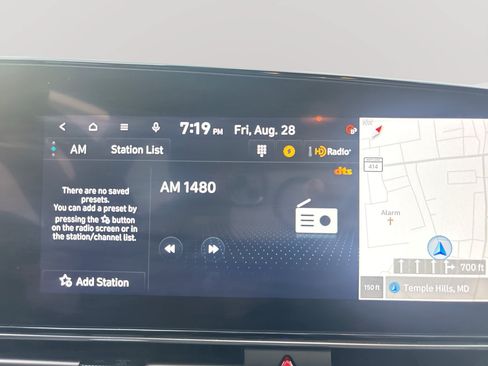 Used 2025 Hyundai Elantra SEL FWD image 12