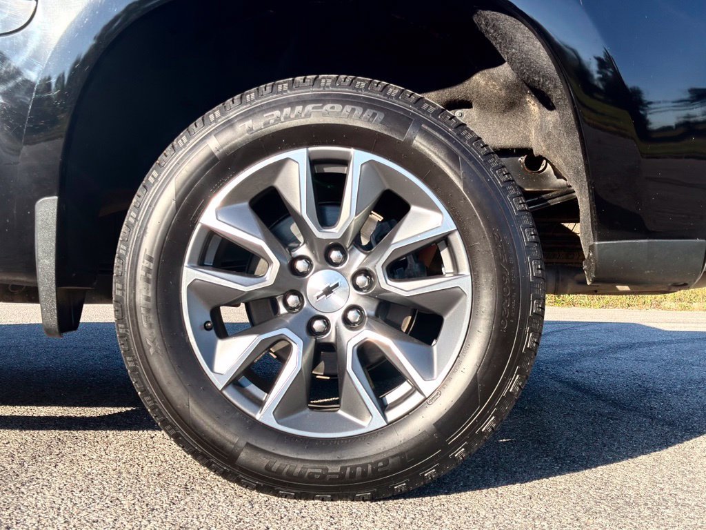 Used 2024 Chevrolet Silverado 1500 RST w/ Z71 Off-Road Package AWD/4WD image 34