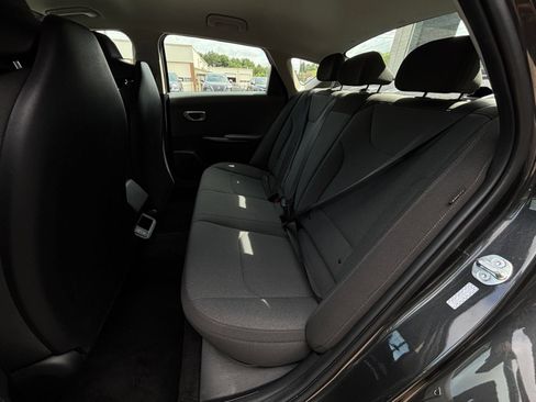 Used 2025 Kia K4 FWD image 26
