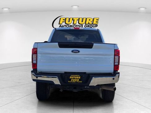 Certified 2021 Ford F250 XLT AWD/4WD image 5