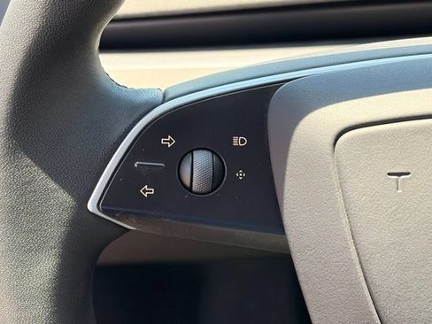 Used 2025 Tesla Model 3 Long Range AWD/4WD image 11