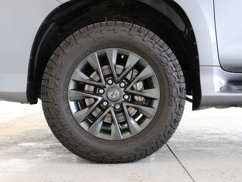 Used 2023 Lexus GX 460 Premium image 41