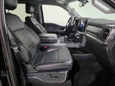 Used 2021 Ford F150 Lariat image 24