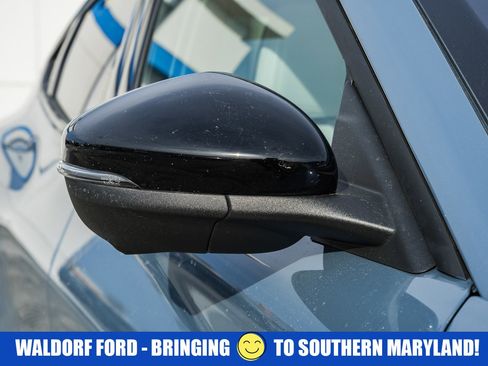 Used 2023 Ford Mustang Mach-E Premium image 14