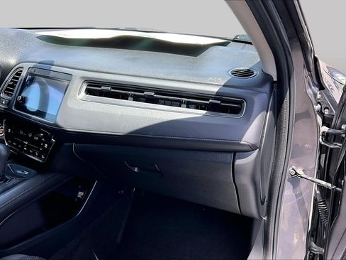 Used 2020 Honda HR-V EX image 15