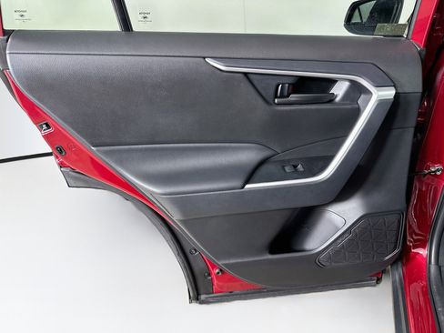 Used 2025 Toyota RAV4 LE FWD image 25